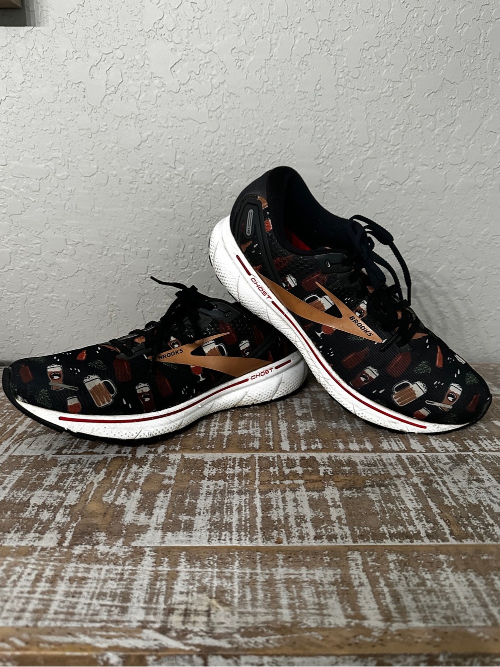 Brooks Ghost 14 Men's Running Shoes - Beer Themed in size 11